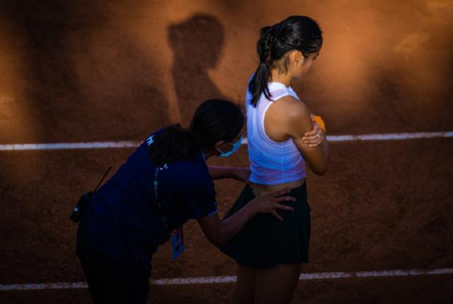 球探-美网冠军焦点战失望收场 拉杜卡努要步安德后尘？