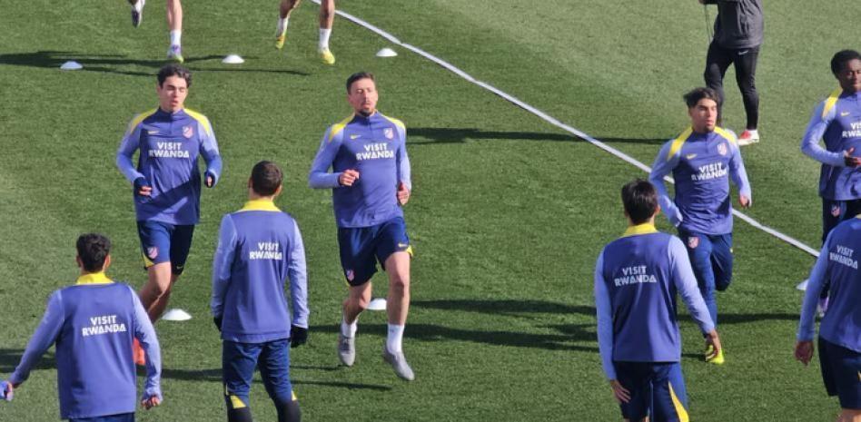 球探体育-世体:朗格莱伤愈归队完成今日合练,马竞一线队伤员清零