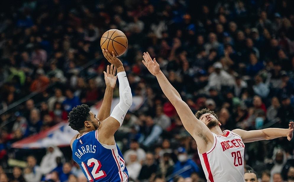 球探比分网首页-绝杀误判!76人逆转火箭 裁判抢戏,杜兰特8失误,恩比德32+15+10