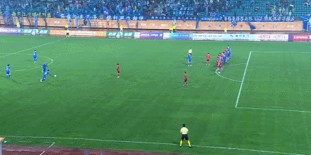 球探体育-南京城市2-1逆转长春亚泰，泽-维托尔破门、余梦辉建功